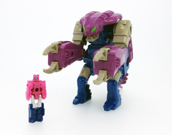 Legends Series LG24 Shockwave Cancer   Package Image Plus Cancer Tries On His Old Transtector  (2 of 3)